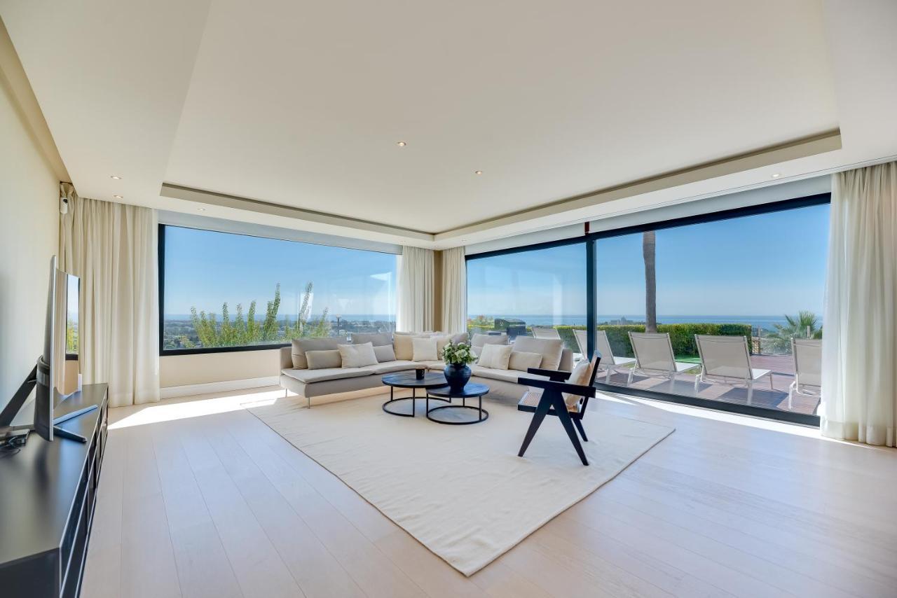 Vacation Marbella I Villa Paraiso The View, Infinity Heated Pool, Sea View, 24-7 Security, Golf Courses Estepona Bagian luar foto